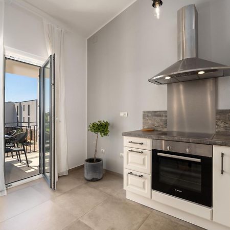 Luxury Apartments Villa San Avia Banjole Zewnętrze zdjęcie